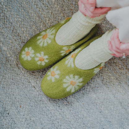 Makalu Wool Slipper | Daisy - Lime