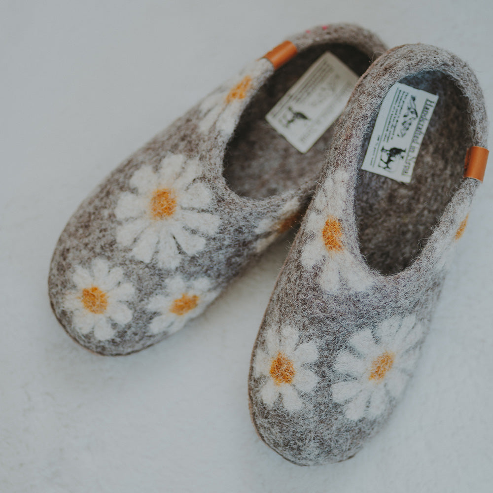 Makalu Wool Slipper | Daisy - Grey