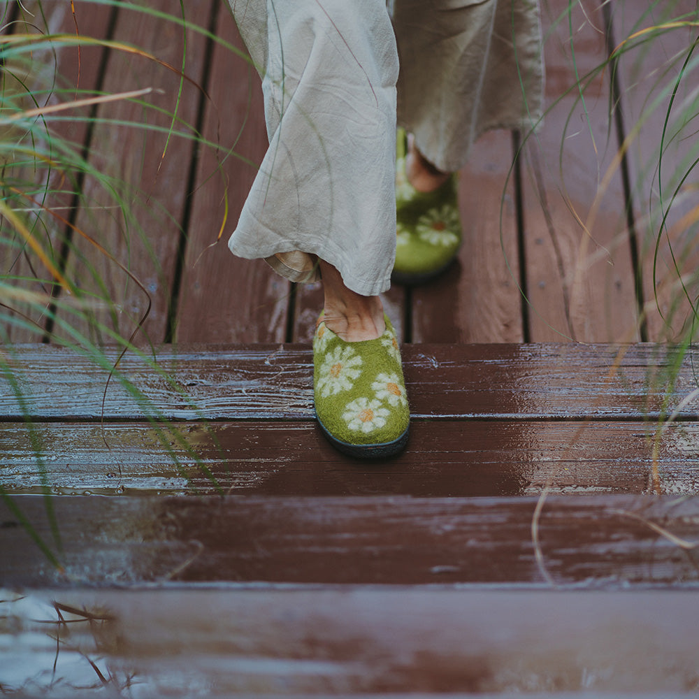 Tibet Wool Slipper | Daisy - Lime