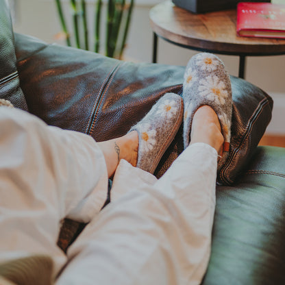 Makalu Wool Slipper | Daisy - Grey