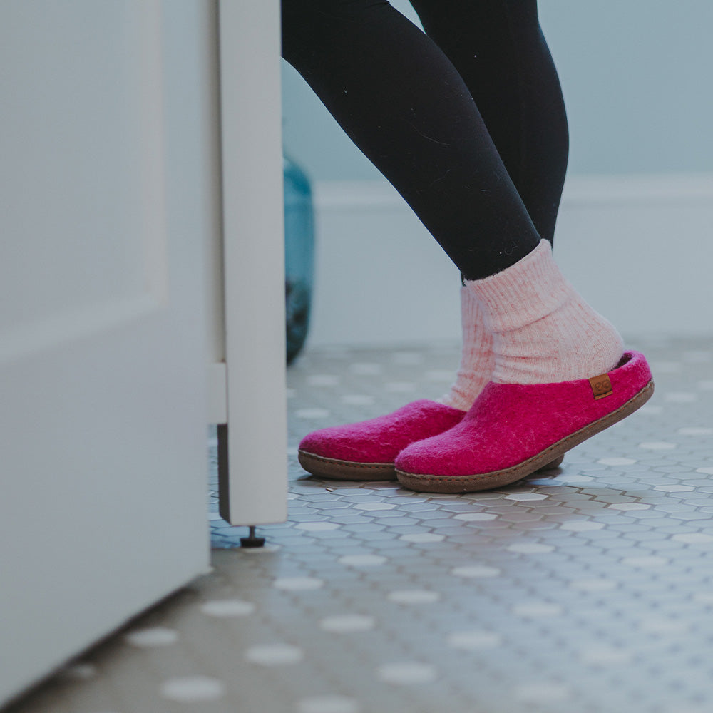 Makalu Wool Slipper | Two-Tone - Bright Pink / Baby Pink