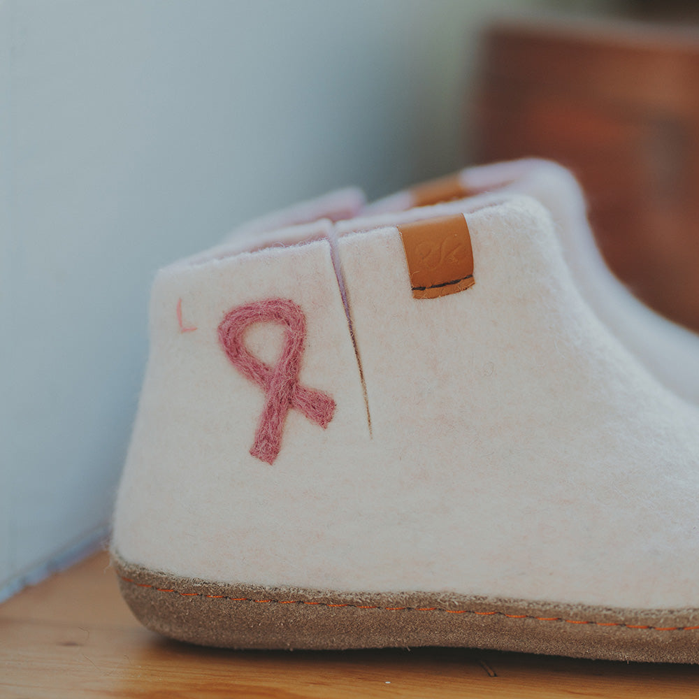Everest Wool Slipper | Breast Cancer Ribbon - White Mix