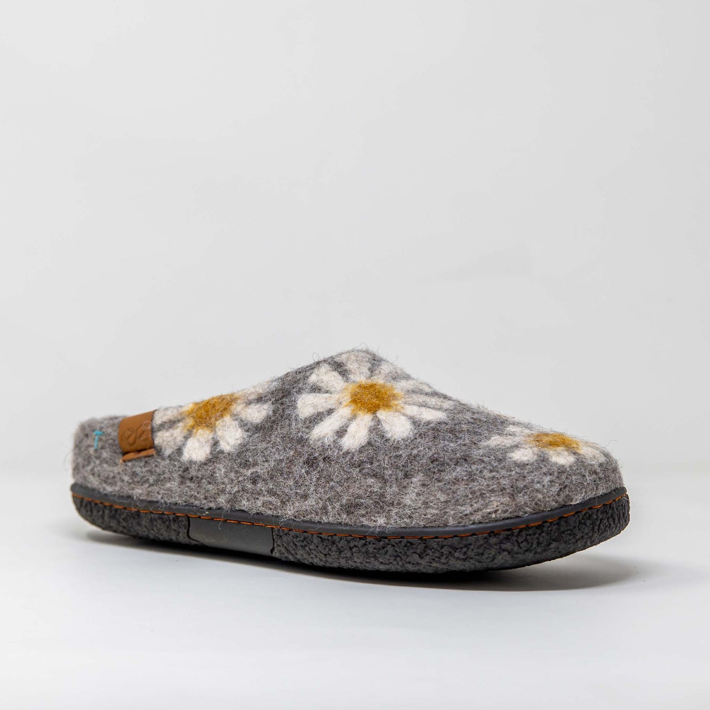 Tibet Wool Slipper | Daisy - Grey