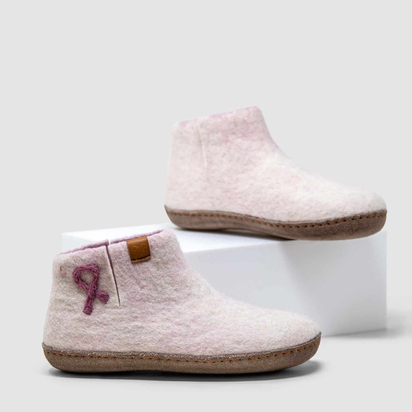 Everest Wool Slipper | Breast Cancer Ribbon - White Mix