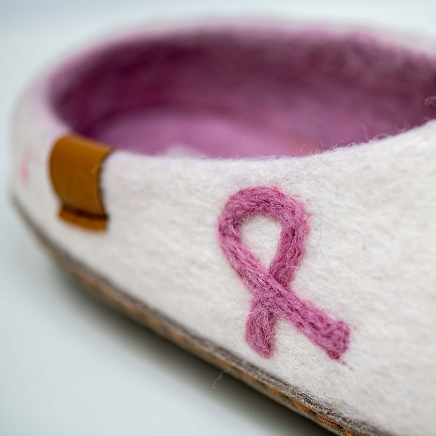 Makalu Wool Slipper | Breast Cancer Ribbon - White Mix