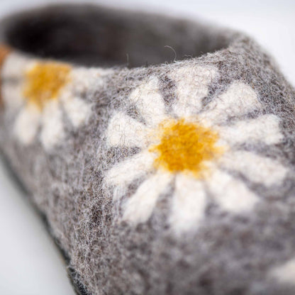 Makalu Wool Slipper | Daisy - Grey