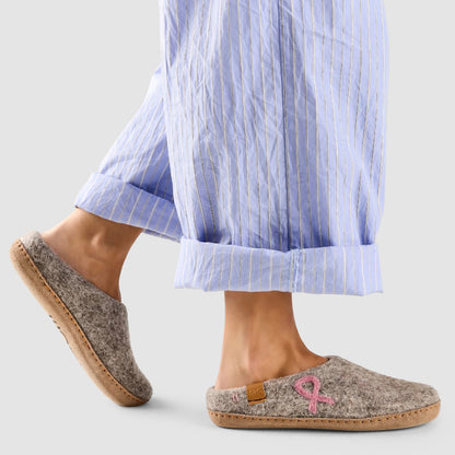 Makalu Wool Slipper | Breast Cancer Ribbon - Grey